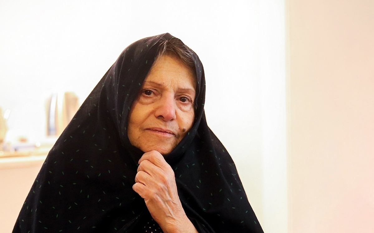 عروس امام خمینی (ره) درگذشت /معصومه حائری که بود؟