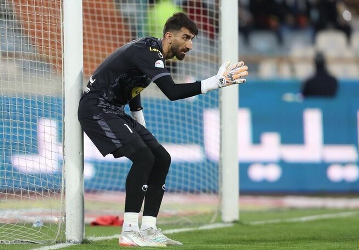 کار تمام است؛ علیرضا بیرانوند با تراکتور می‌بندد