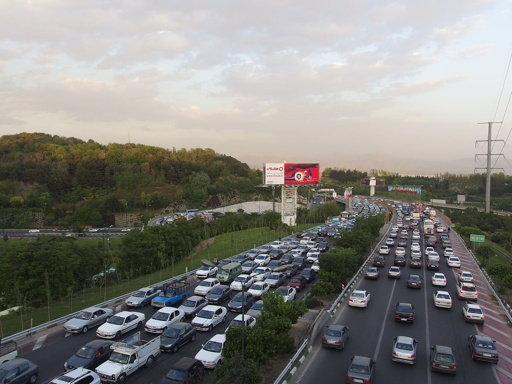 ترافیک در برخی محورهای شمالی سنگین گزارش شد