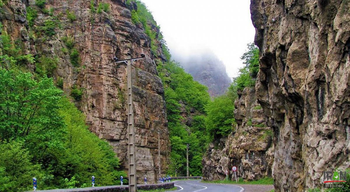 بازگشایی محور چالوس از روز پنج شنبه هفته گذشته