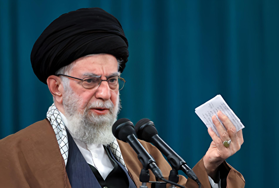 رهبر انقلاب: در برابر آمریکا، مواضع ما همان است که بود