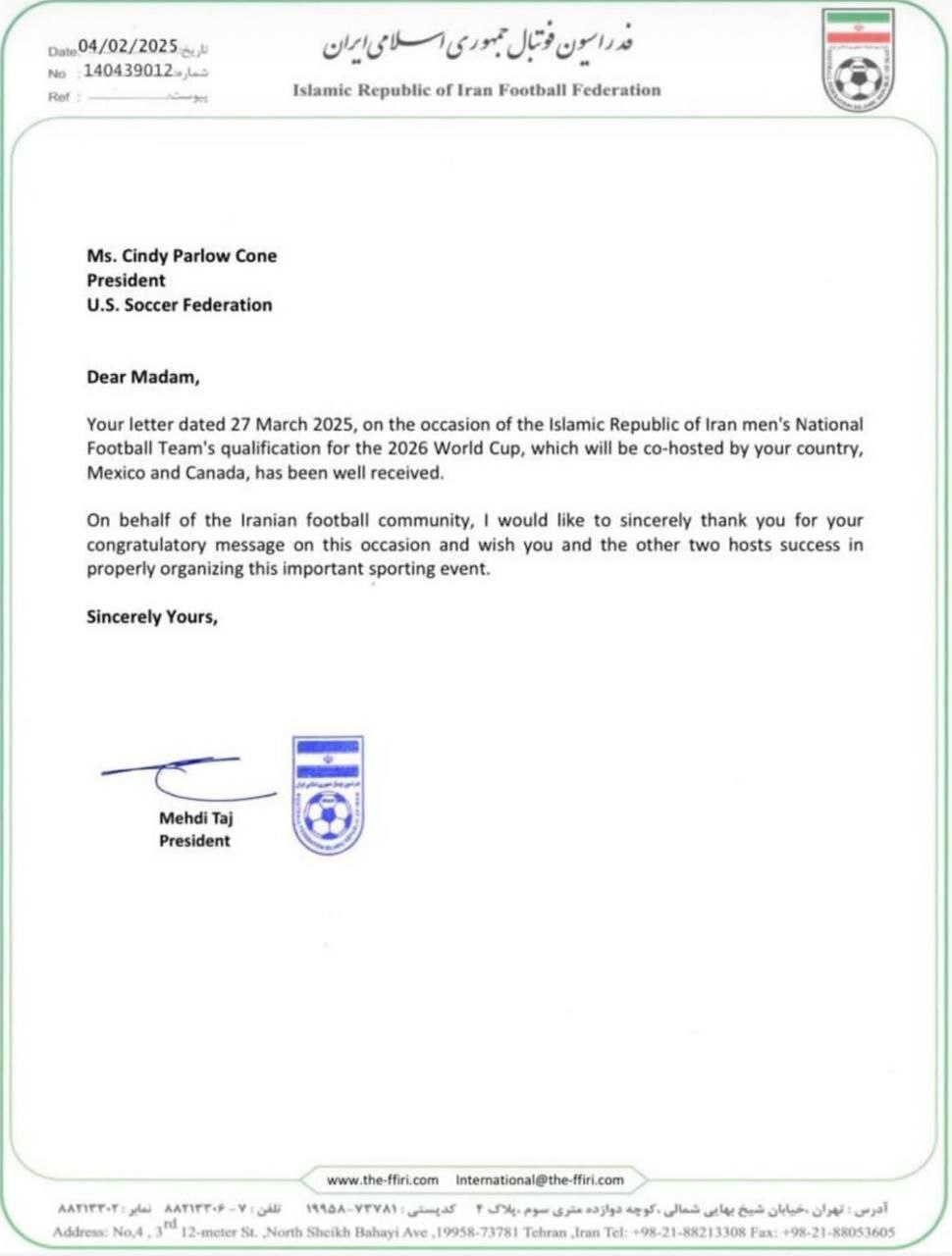 قدردانی تاج از خانم سیندی پارلوکون، رئیس فدراسیون فوتبال امریکا قدردانی تاج از خانم سیندی پارلوکون، رئیس فدراسیون فوتبال امریکا