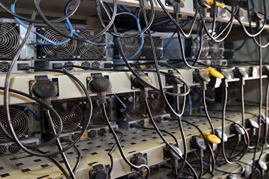 مصرف برق ماینرهای غیرمجاز معادل ۳ نیروگاه اتمی است