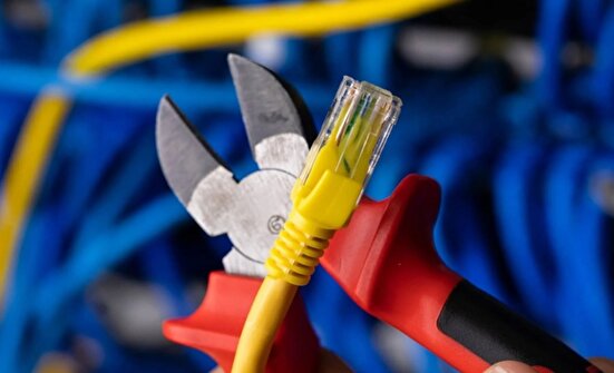 اینترنت بین‌الملل فردا یا حداکثر سه‌شنبه وصل می‌شود