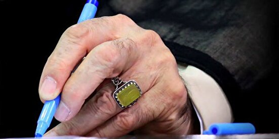 پیام تسلیت رهبری به آیت‌الله سیستانی درپی درگذشت برادر ایشان