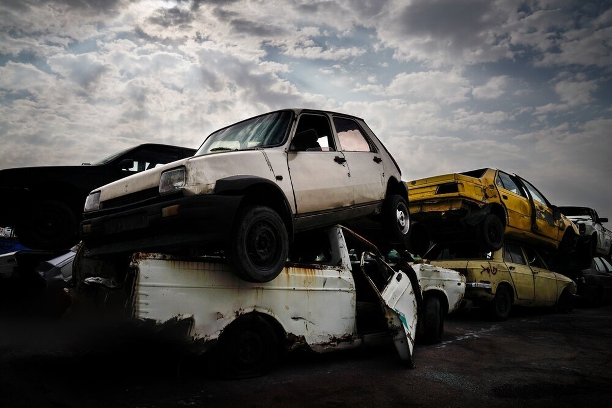 اسقاط ناوگان فرسوده، راهکار رفع آلودگی هوا در کلانشهر‌های کشور