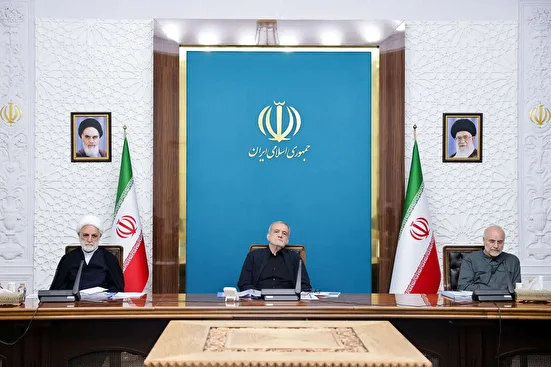 خود را متعهد می‌دانیم شبانه‌روز در جهت حل مشکلات کوشا باشیم