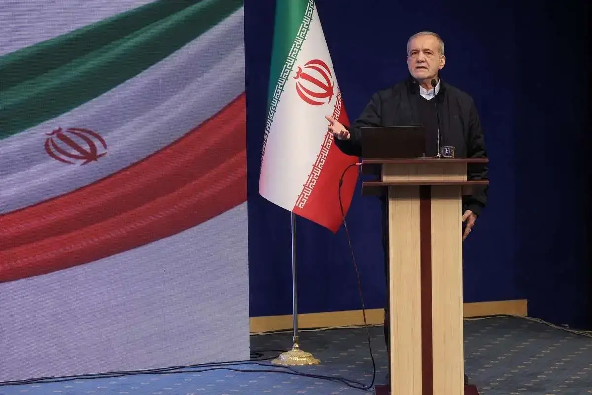 کاری کنیم که مردم با ما باشند