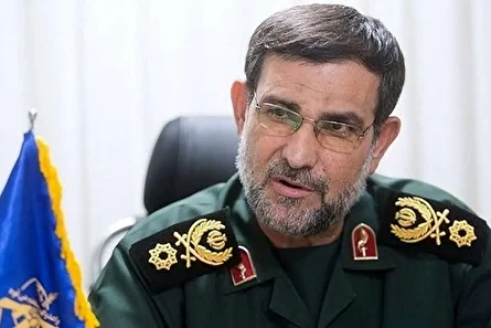 صدها موشک کروز در زیر دریا آماده شلیک داریم