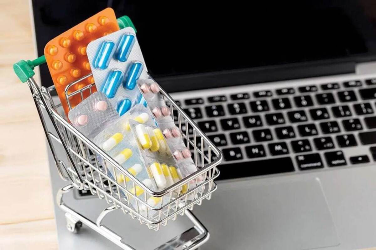 فروش آنلاین دارو باید قانونمند شود