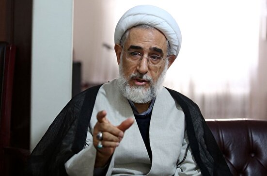آمریکا و اروپا باید بدانند مذاکره با عقل، فکر، استدلال و منطق انجام می‌شود نه توهین و تحقیر