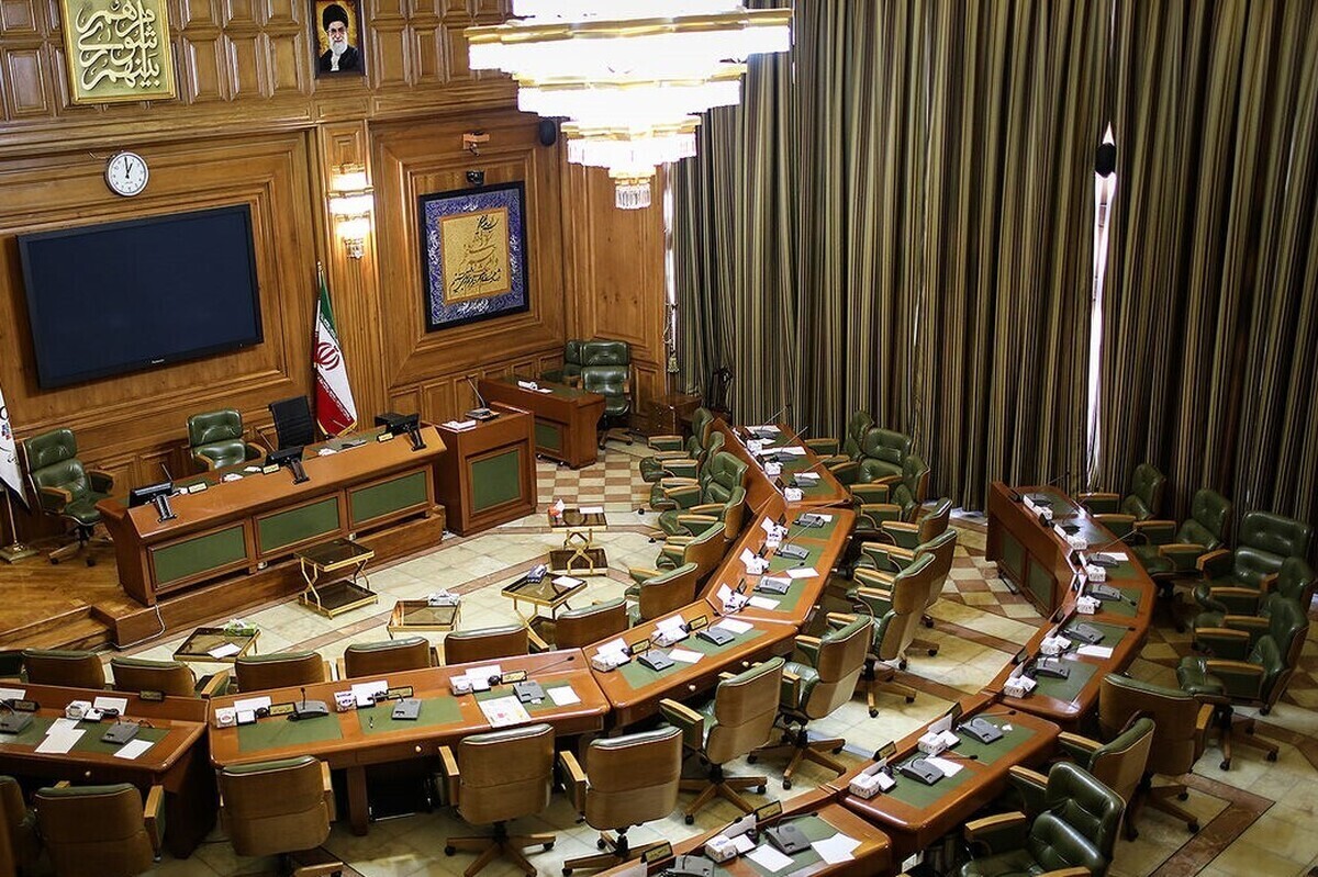 اعتراض عضو شورای شهر تهران به هزینه‌های نامتعارف مدیران شهرداری