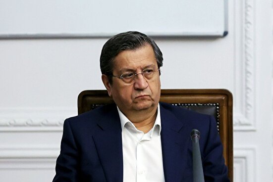 با استیضاح همتی معلوم شد که یک ابتذال سیاسی بر مجلس حاکم است