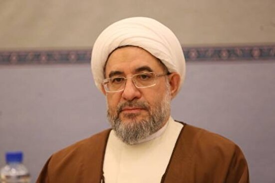 هر مسلمانی بتواند آسیبی به آمریکایی‌ها و صهیونیست‌ها بزند، بهشت برای او واجب خواهد شد