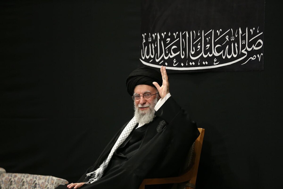 حضور بی‌باکانه رهبر انقلاب، دروغ دشمن را نقش بر آب کرد