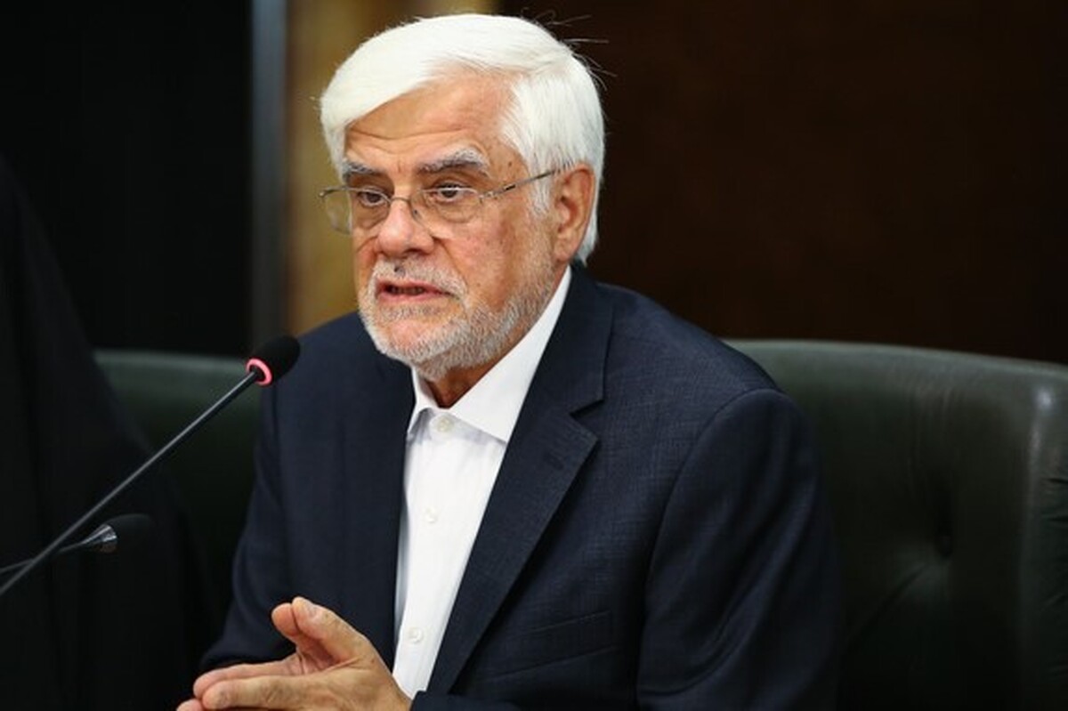حضور رهبر انقلاب در مراسم شب عاشورای حسینیه امام خمینی، فضای کشور را تغییر داد