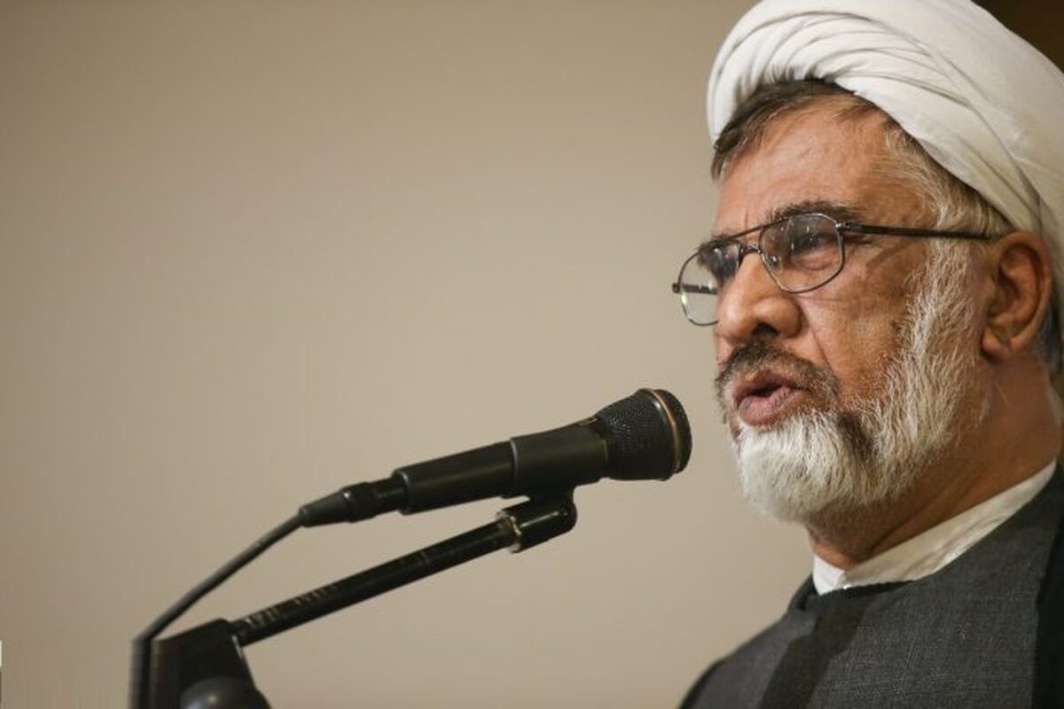 جاسوسی با اجنه هیچ مبنای دینی و قرآنی ندارد / جامعه‌ خرافاتی برای عده‌ای سودمندتر است