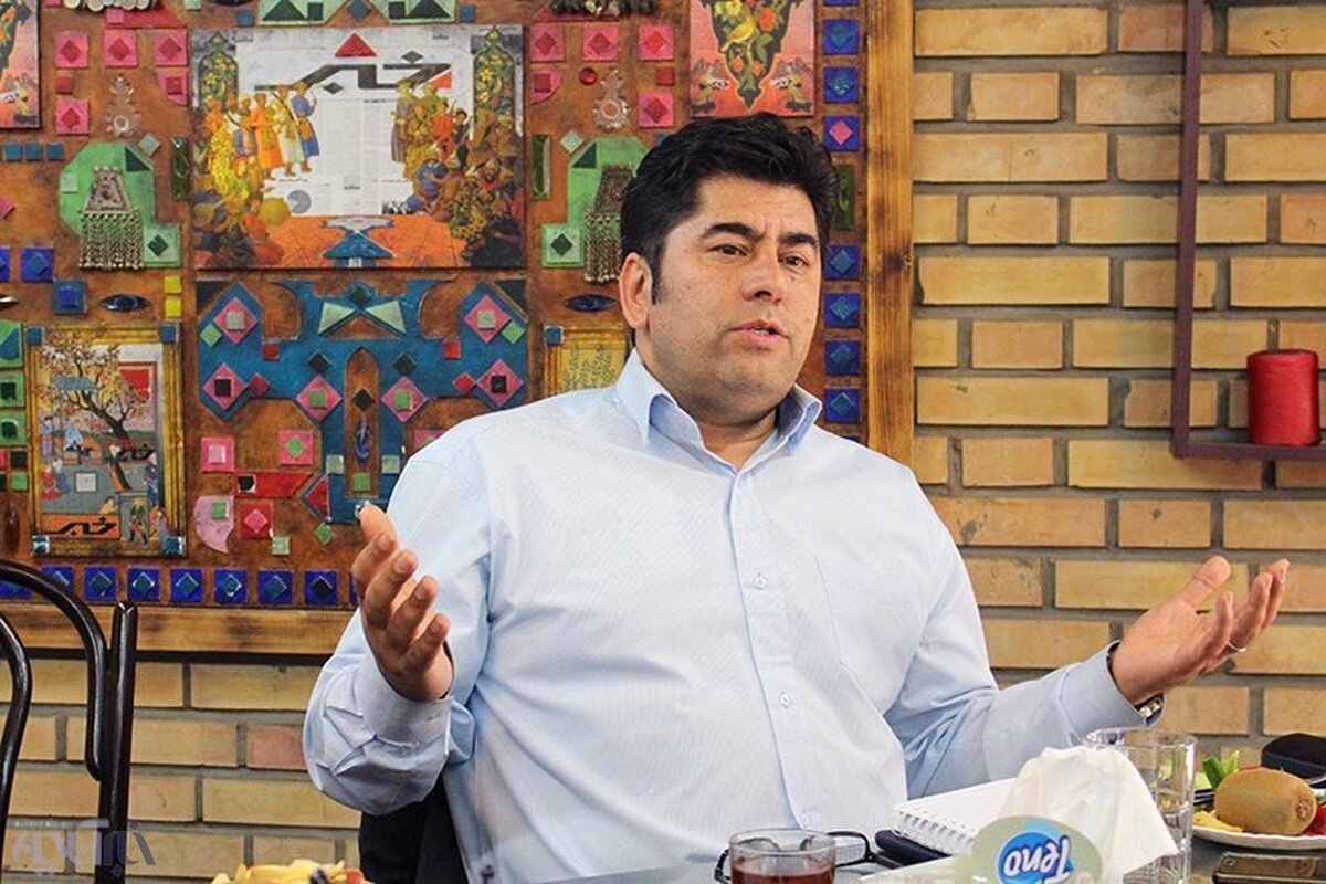 تداوم همبستگی ملی به سهم و نقش مردم در اداره کشور بستگی دارد