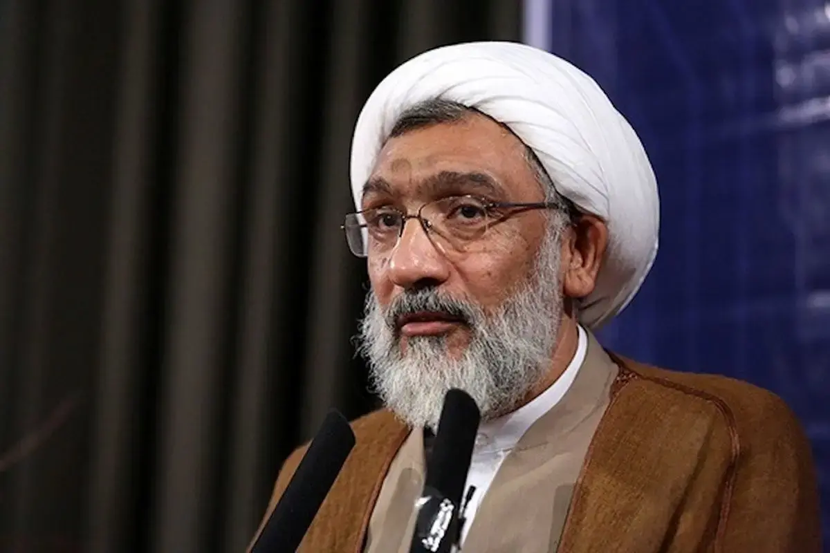 انقلاب اسلامی، استقلال خود را از دست قدرت‌های جهانی خارج کرده است