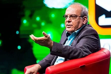 نه می‌توانند بی‌خیال اینترنت شوند و نه می‌توانند آن را قطع کنند