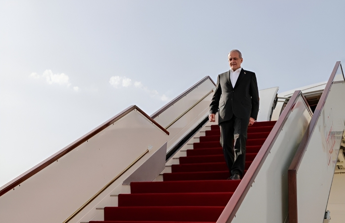 پزشکیان وارد ارمنستان شد