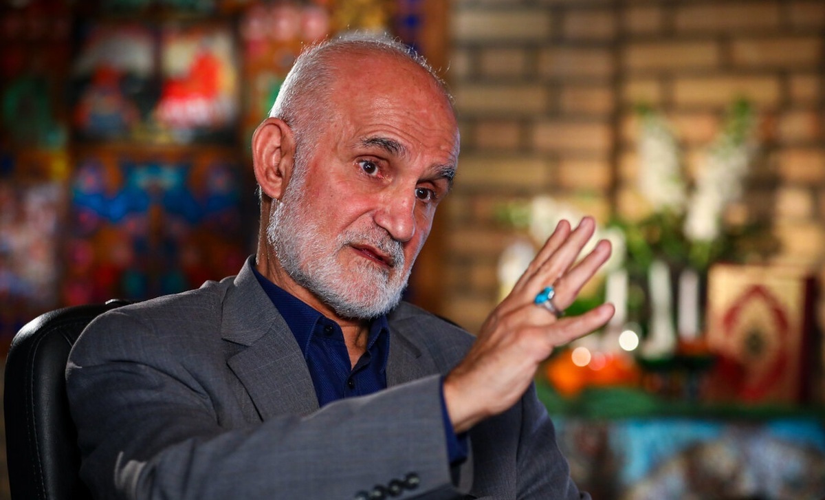 ایران را به کشوری تبدیل کنیم که مردمش بخواهند در آن بمانند، بسازند و با آن ببالند