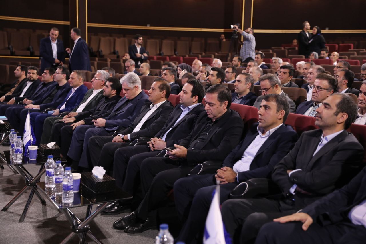 صورت‌های مالی سال ۱۴۰۳ بانک صادرات ایران تصویب شد