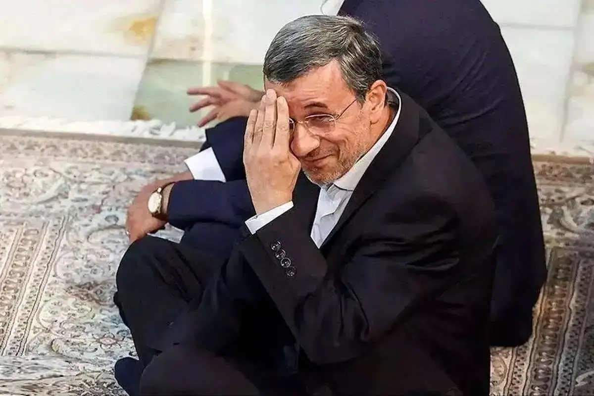 سنگی که احمدی‌نژاد داخل چاه انداخت