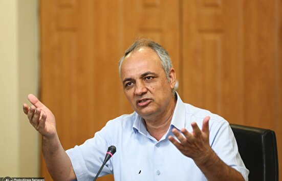 آقای نماینده! غرب کنار می‌ایستد تا خروج ایران از NPT و تست بمب اتمی را تماشا کند؟