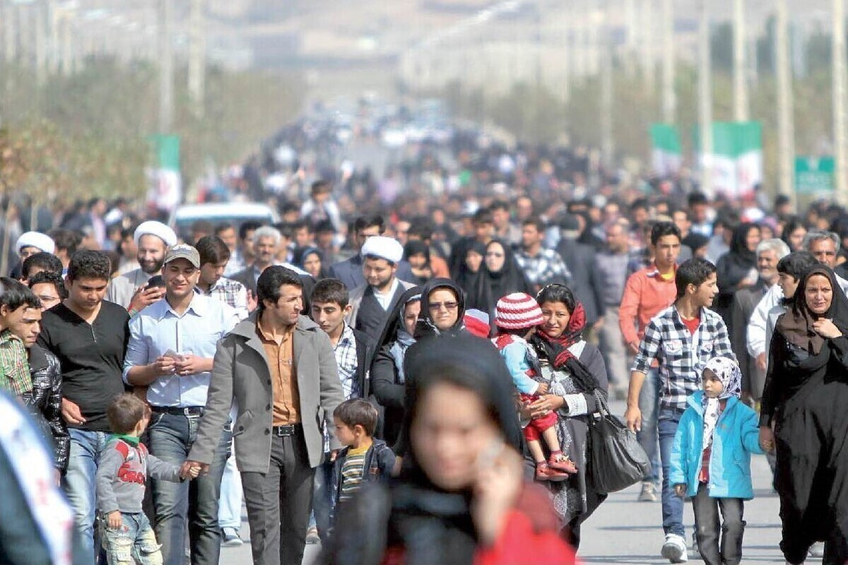 افزایش ۱۱ برابری جمعیت شهری ایران در ۶۸ سال گذشته