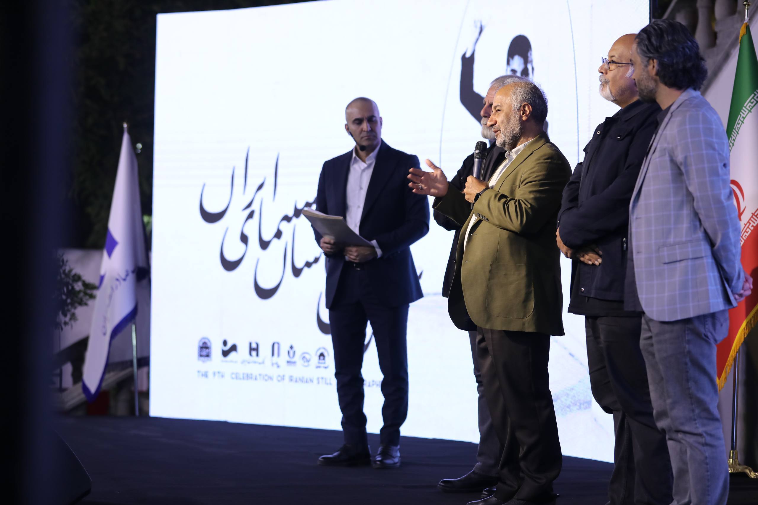محسن سیفی: اقتصاد بدون فرهنگ پایدار نیست محسن سیفی: اقتصاد بدون فرهنگ پایدار نیست