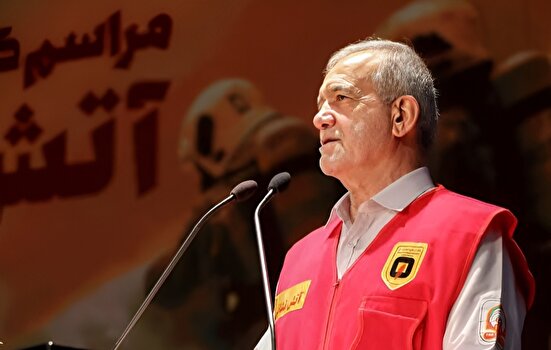 به زانو در آوردن ملت ایران خواب و خیال است