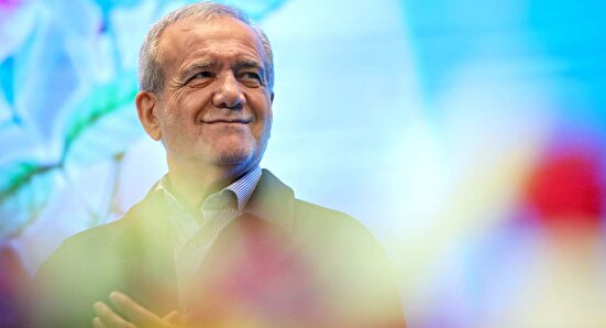 دولت با تمام توان از توسعه صنعت هسته‌ای صلح‌آمیز کشور حمایت می‌کند