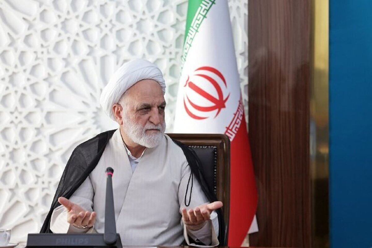 به قصور و تقصیر افراد در بانک آینده رسیدگی شود