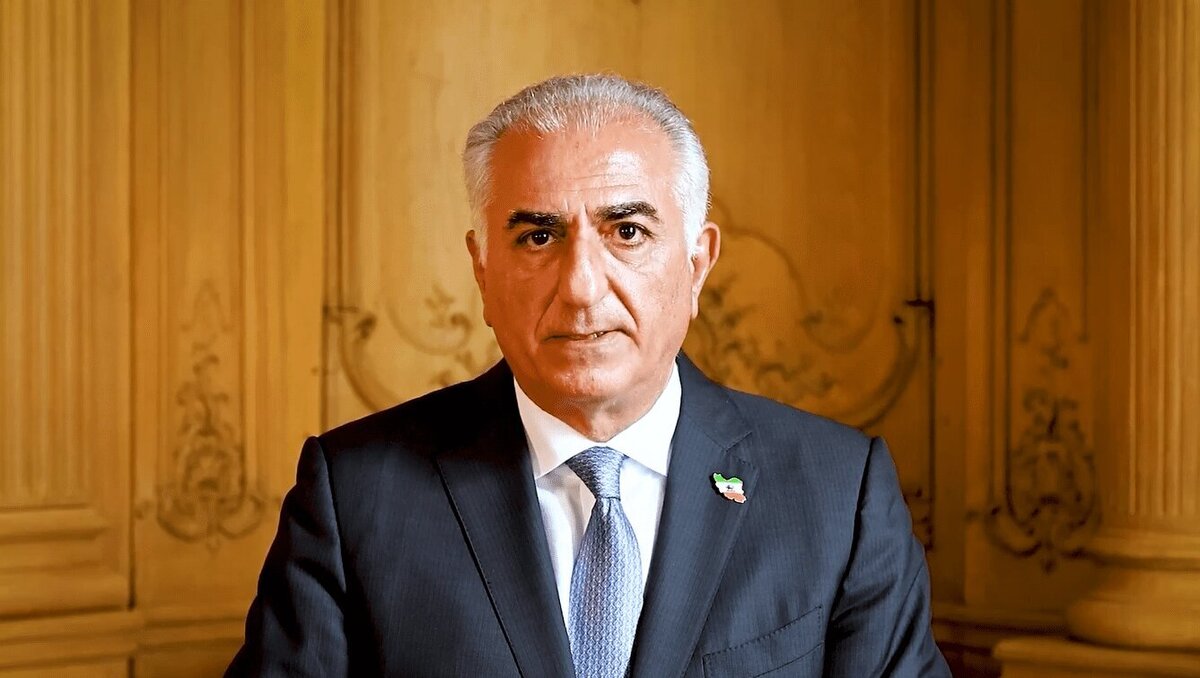 رضا پهلوی گفته من ۶۵ سالم شده؛ توقع دارید خارج از ایران چه معجزه‌ای انجام دهم؟