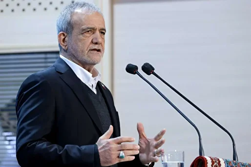 Pezeshkian: Pomanjkljivosti je mogoče odpraviti z zanašanjem na mladostniške in mladinske možgane