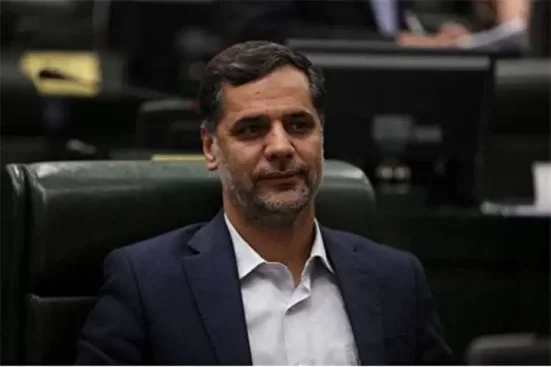 برخی نمایندگان برای سلبریتی شدن همه نوع نظری می‌دهند که به صلاح کشور نیست