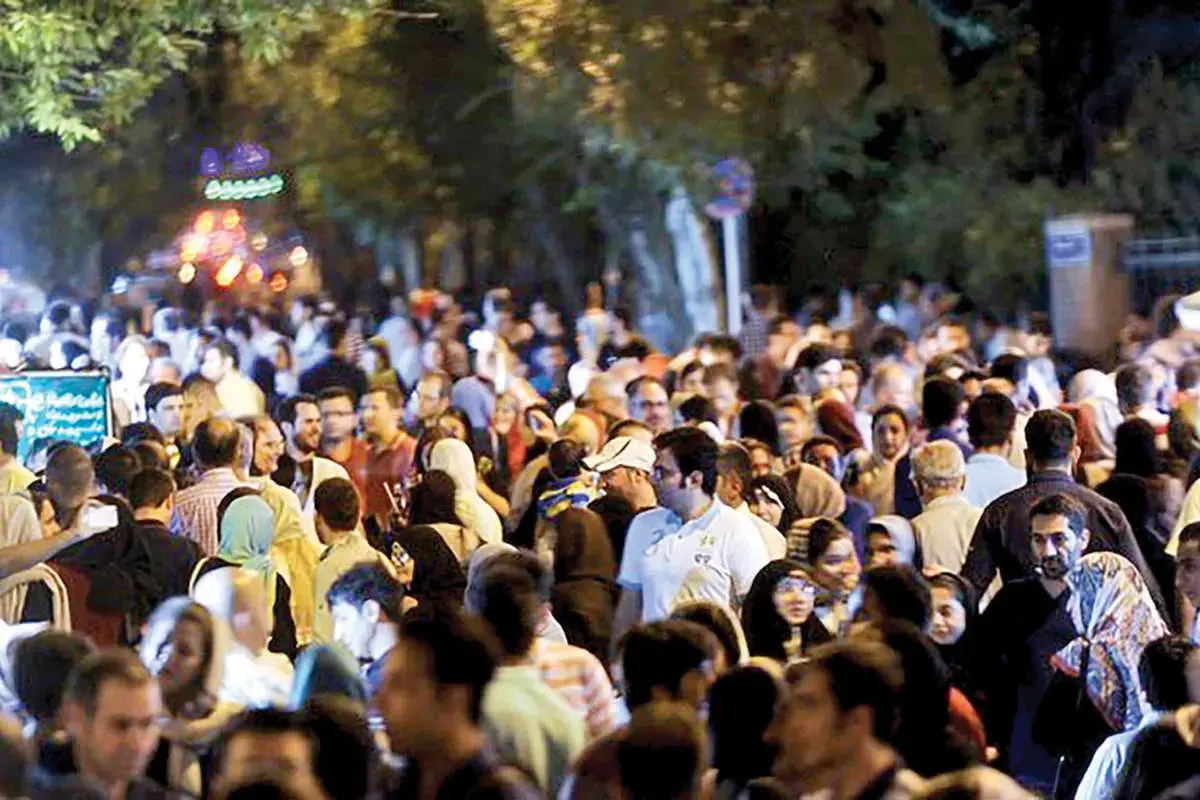 افول سیاست در ایران؛ جامعه راه خود را می‌رود