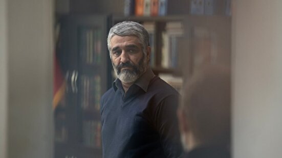 دادگاه منصفانه، راه حل قانع کردن وجدان عمومی در پرونده پژمان جمشیدی