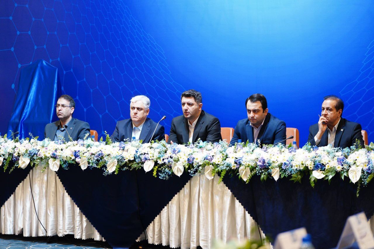 دغدغه ناترازی در بانک صادرات ایران نداریم دغدغه ناترازی در بانک صادرات ایران نداریم