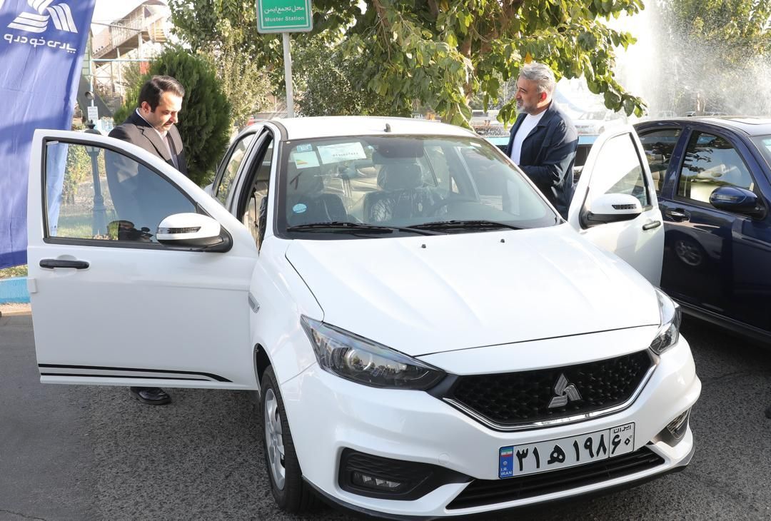 بانک صادرات ایران در مسیر تقویت زنجیره تأمین صنعت خودرو بانک صادرات ایران در مسیر تقویت زنجیره تأمین صنعت خودرو