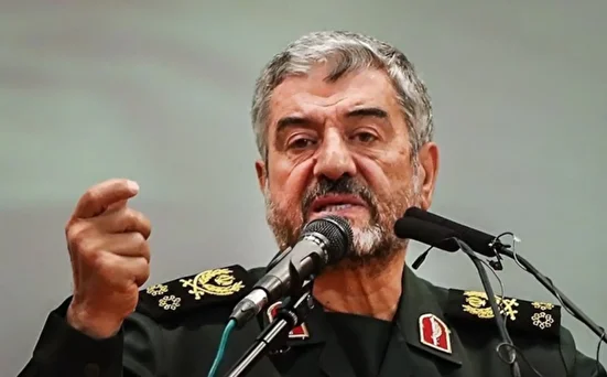 هنوز برگ‌ها را رو نکرده‌ایم؛ می‌توانیم ناو هم بزنیم