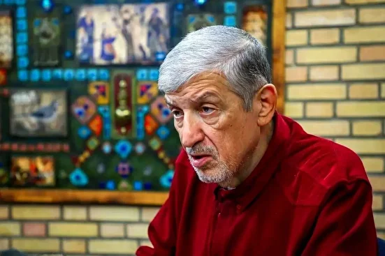 تندروها دوست ندارند لذت قدرت از زیر دندانشان خارج شود