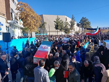 رادیکال‌ها جای خدا نشسته‌اند