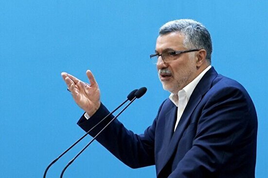 انتقاد وزیر بهداشت به دور زدن کنکور پزشکی / افزایش ظرفیت دانشجوی پزشکی بدون زیرساخت، بیکاری را به‌دنبال دارد