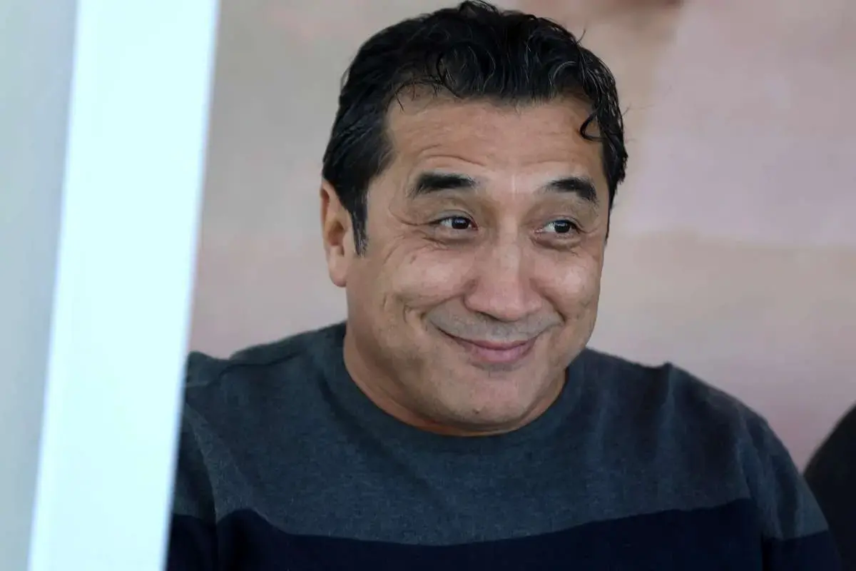 عادی‌سازی فحش‌های مثبت ۱۸؛ پشت خداداد عزیزی به کجا گرم است؟