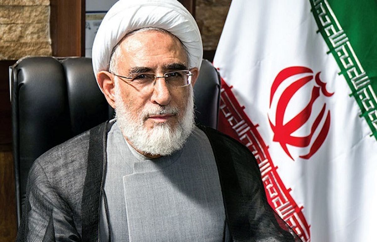 بسیاری از ضعف‌ها و نواقص به مجلسی برمی‌گردد که تریبون در اختیارش است