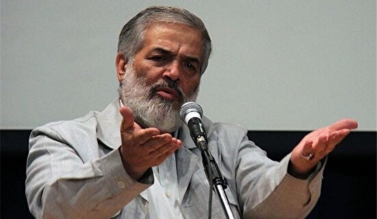 زن برهنه مانند بوی کباب، وسوسه کننده است!