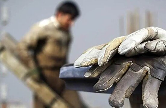 لزوم بازنگری نظام مزد و اشتغال رسمی