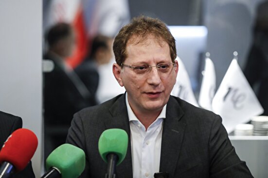 واکنش پلیس امنیت اقتصادی به ادعای دلار ۲۰۰ هزار تومانیِ زنجانی